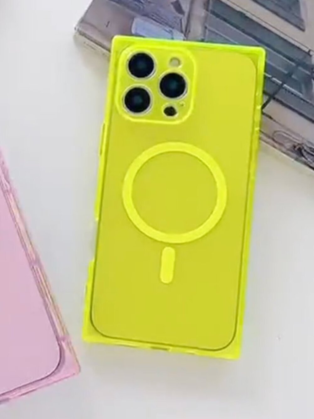 GENERIC AMAZON BRAND Transparent Rubber Neon Yellow iPhone 16 Pro Phone Case